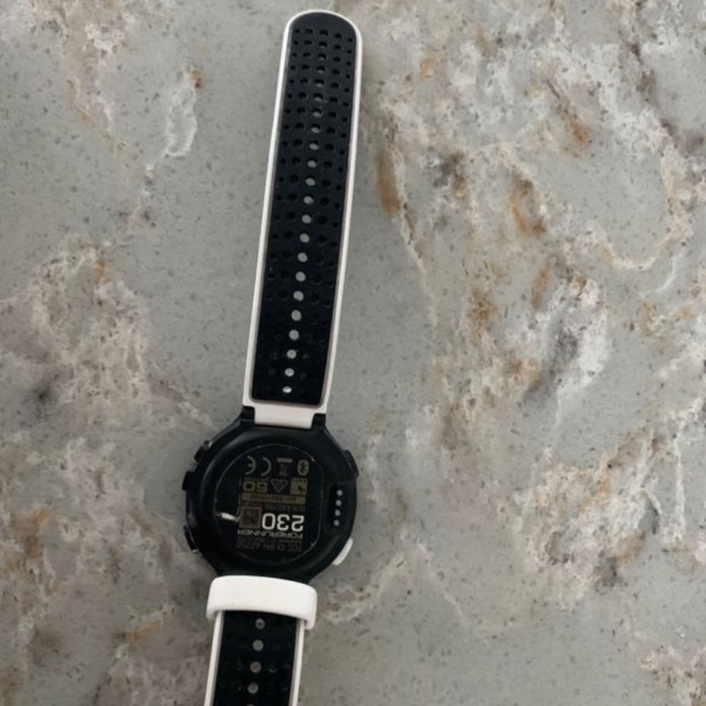 Garmin forerunner 230 - Picture 2 of 3